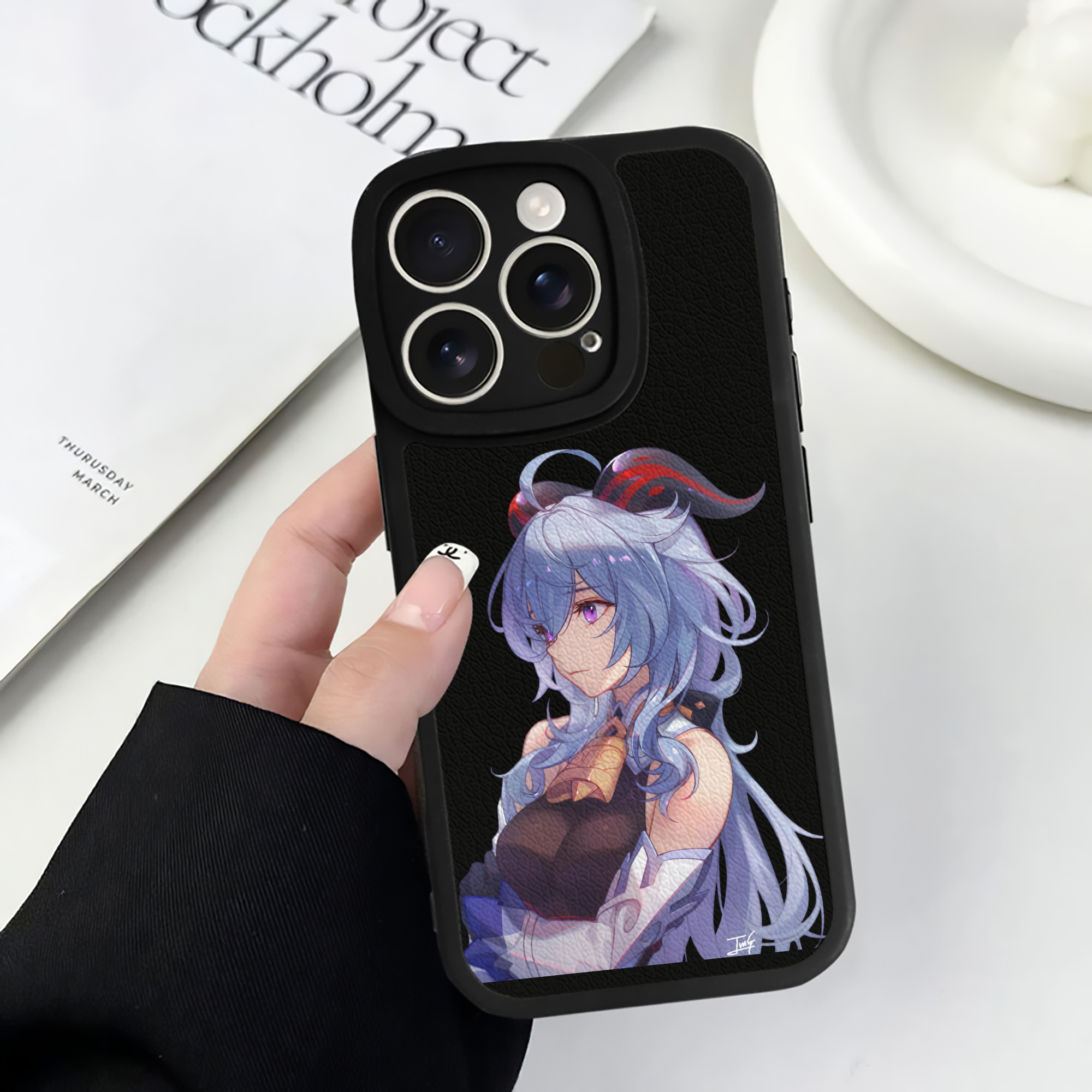 げんし神 甘雨 かんう genshin Ganyu 【iPhone 16シリーズ対応】シリコンスマホケース（レザー調） 材質：シリコン